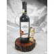 Vino en madera con bombones ferrero rocher